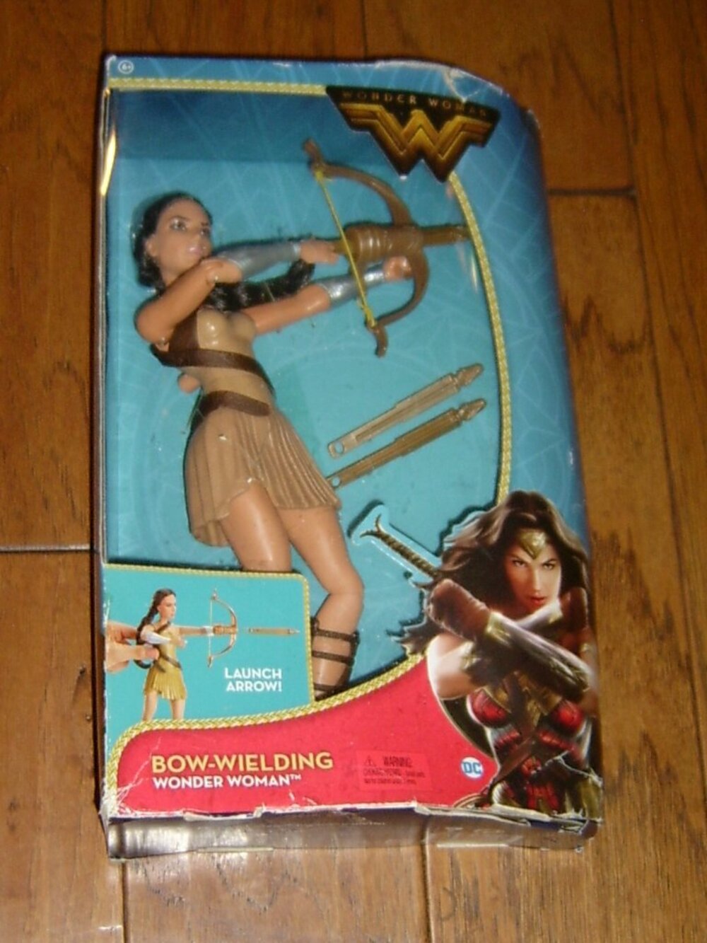 New DC Comics Bow-Wielding Wonder Woman Action Figure Doll